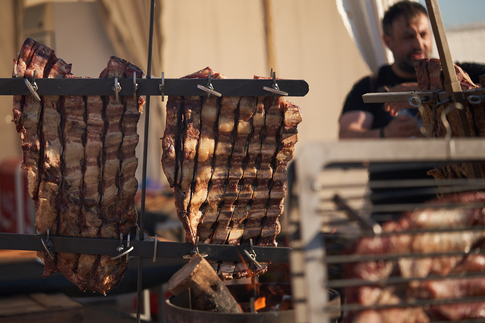 Valencia vuelve a ser la capital mundial de la brasa con el festival