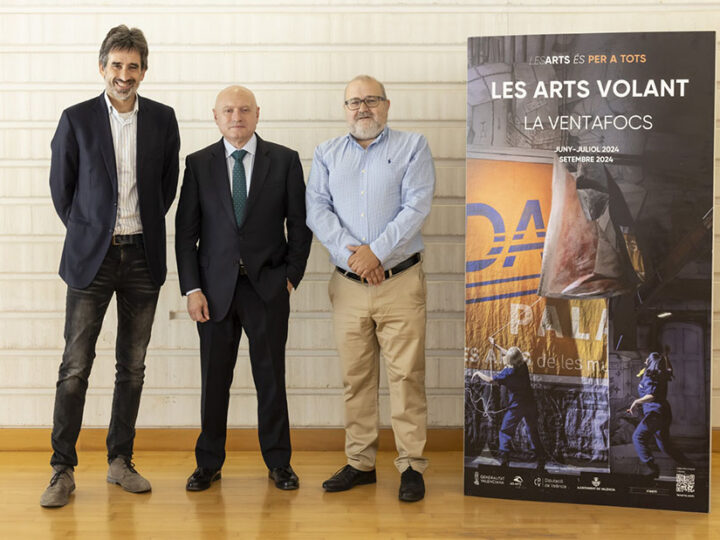 El camión de Les Arts Volant arranca su octava gira por la Comunitat Valenciana con 24 funciones de ‘La Ventafocs’